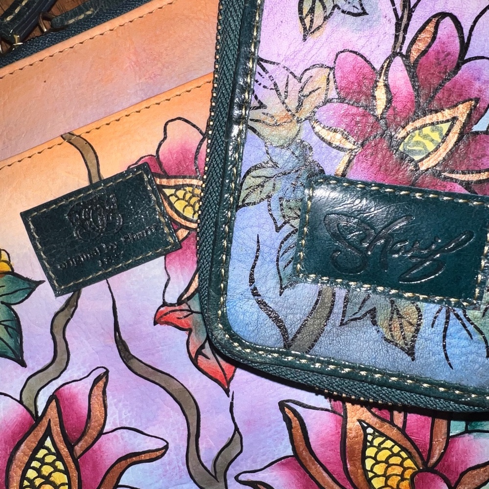 Original by Sharif Hand Painted Leather Bird Floral Crossbody & Wallet - Picture 4 of 14
